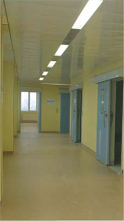 Потолок со встроенным освещением для больниц