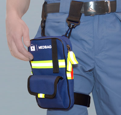Медицинская сумка с креплением к бедру.